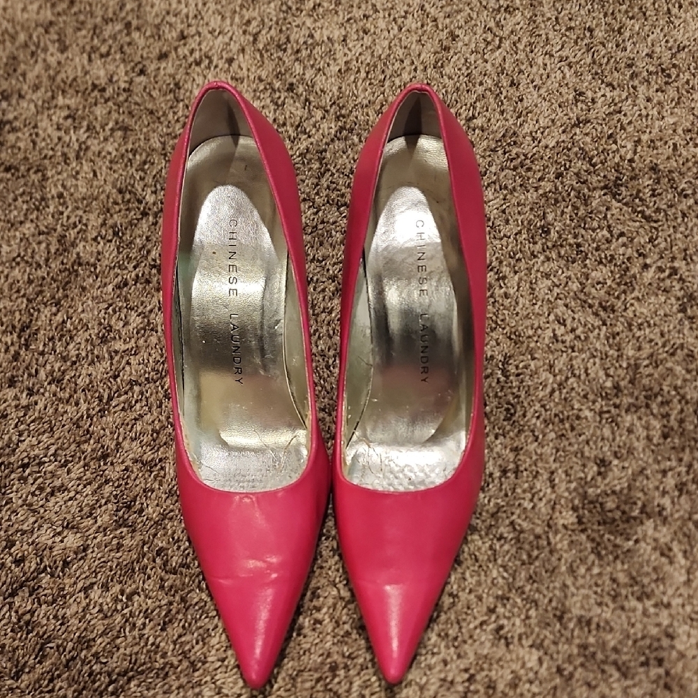 Chinese Laundry Fuchsia Heels